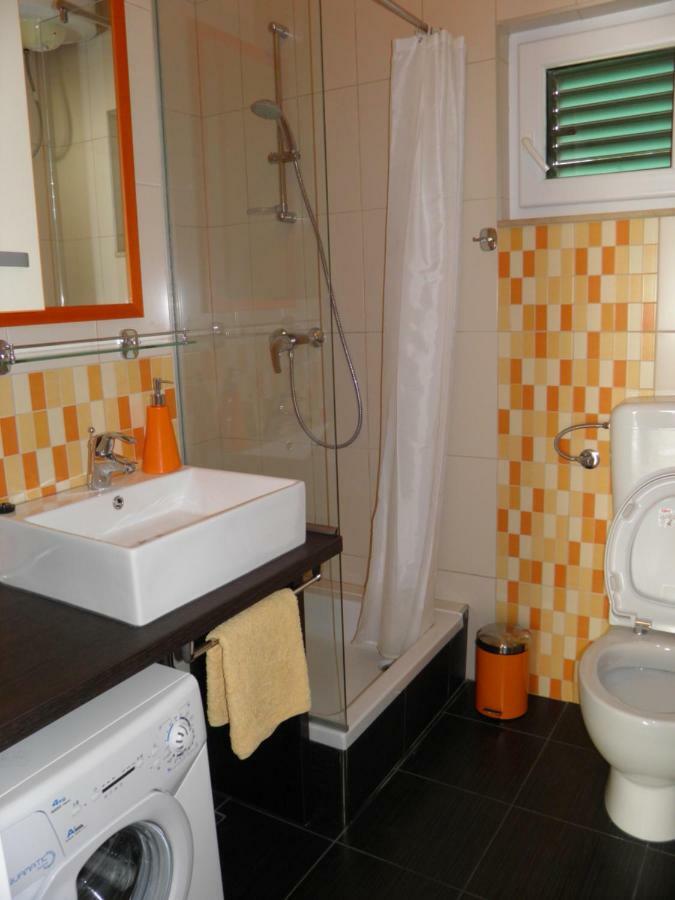 Apartments Marcic Bol Exterior photo