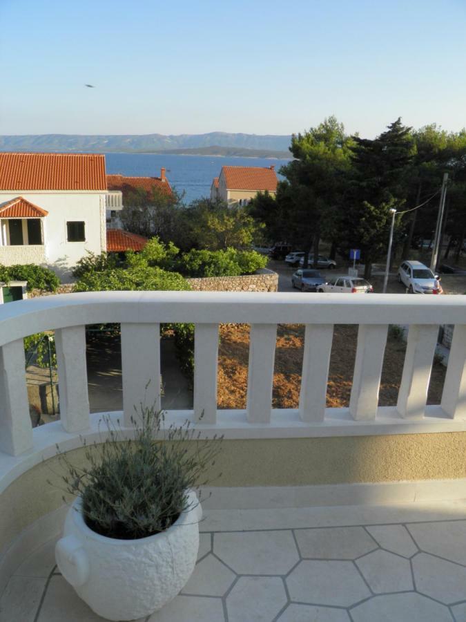 Apartments Marcic Bol Exterior photo